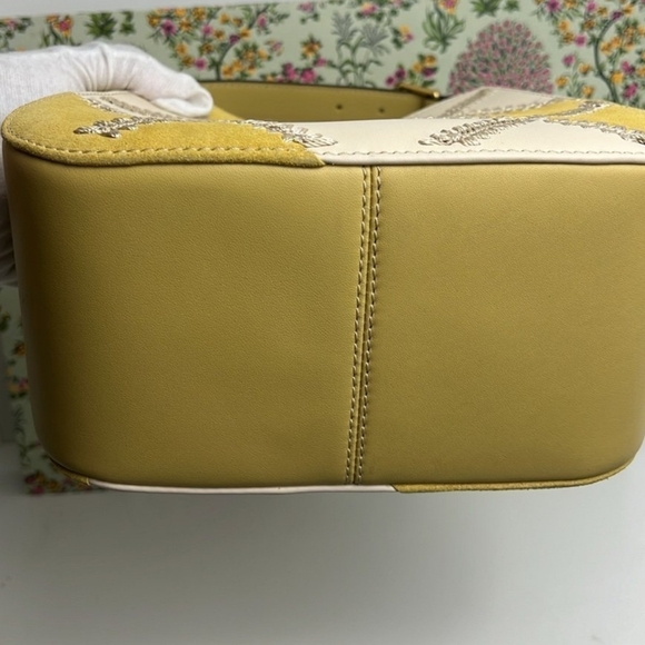 NWT~ Tory Burch Thea Patchwork Bucket Bag Small - Picture 7 of 12